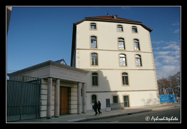 036 Nouvelle entrée du Palais de Justice